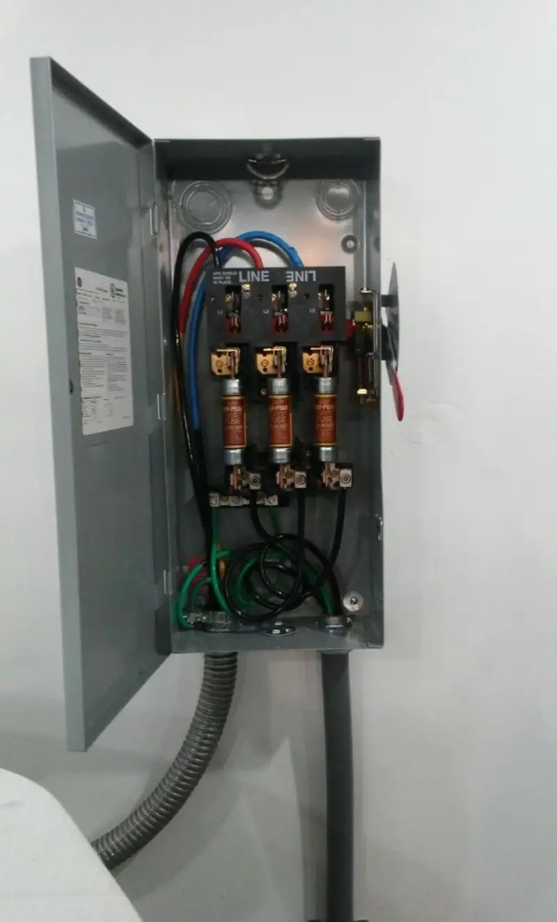 Three-phase disconnect switch installed for Smoke Detector Installation in Huntingburg